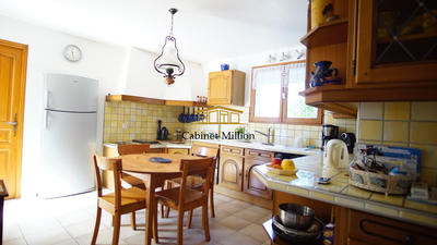 Maison contemporaine - 146 m² - 7 pièces