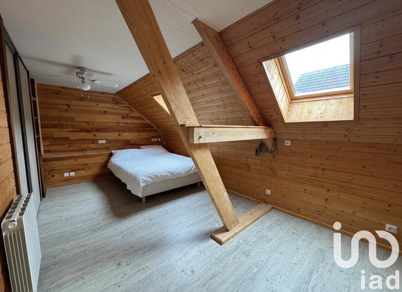 Maison - 260 m² - 7 pièces