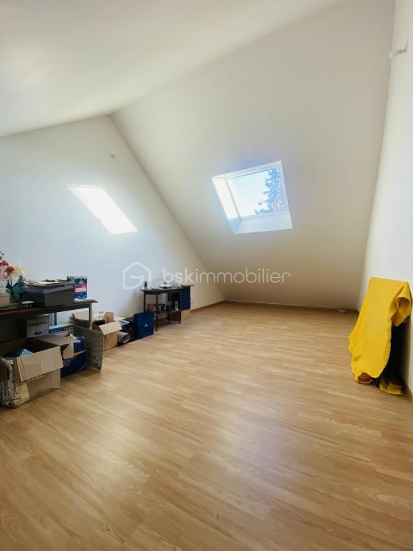 Maison - 152 m² - 6 pièces