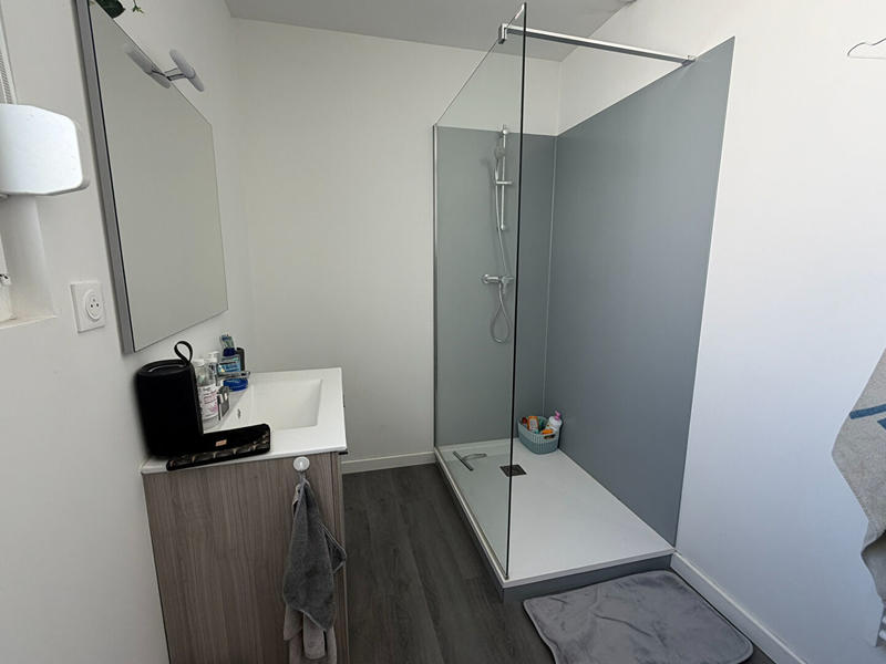 Immeuble - 180 m² - 9 pièces