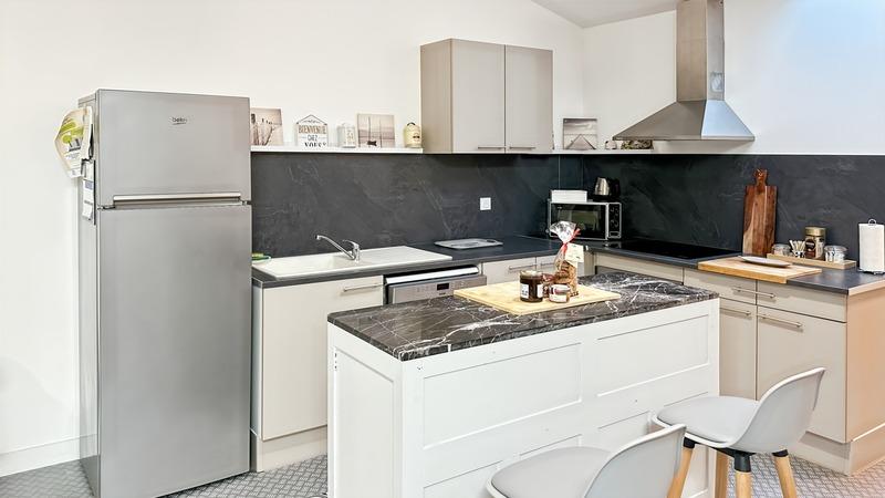 Maison de ville - 187 m² - 8 pièces