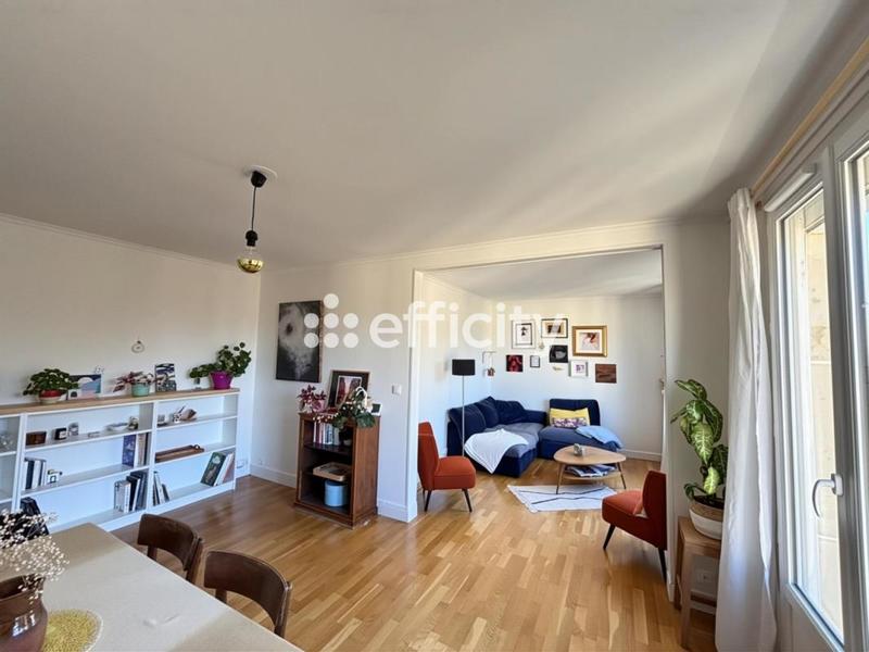 Appartement - 86 m² - 5 pièces