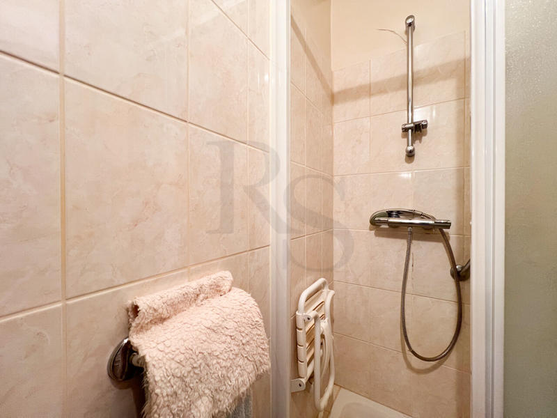 Appartement - 104 m² - 4 pièces