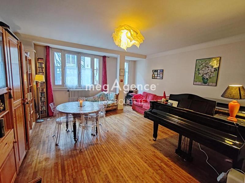 Appartement - 70 m² - 3 pièces