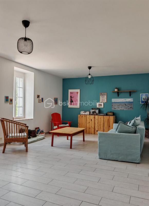 Maison - 186 m² - 6 pièces