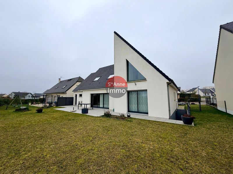 Maison - 200 m² - 10 pièces