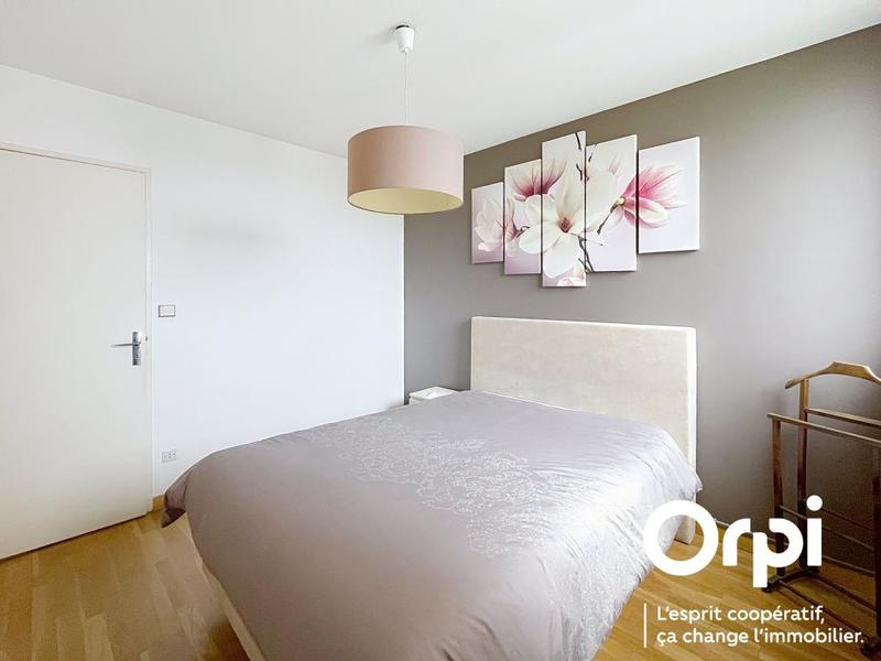 Appartement - 75 m² - 3 pièces