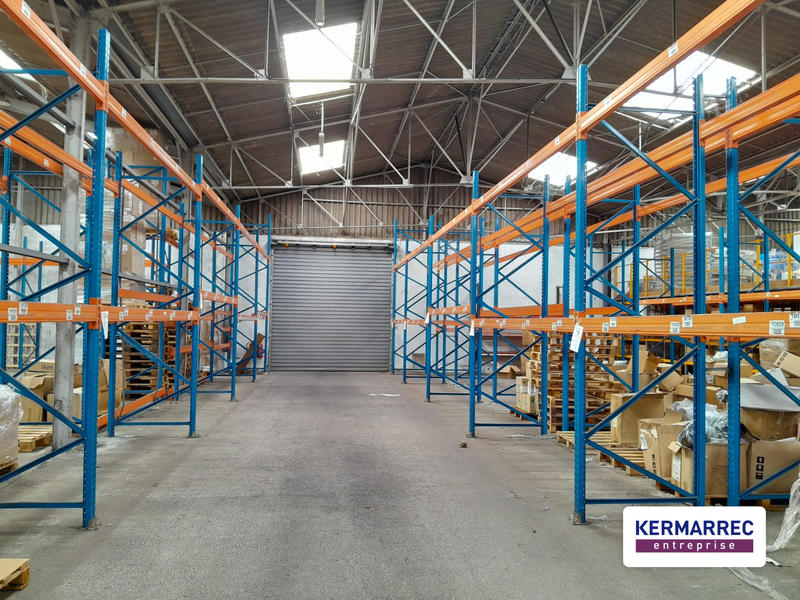 Local commercial - 3 400 m²