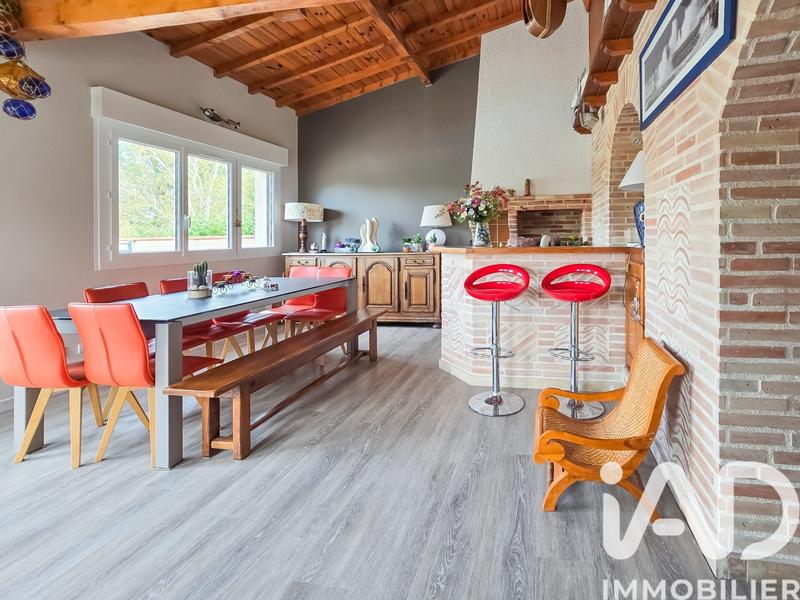 Maison - 185 m² - 6 pièces