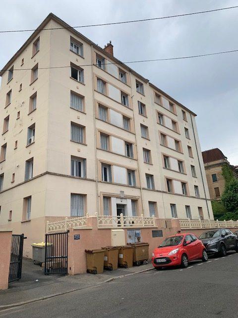 Parking / Garage - 11 m²