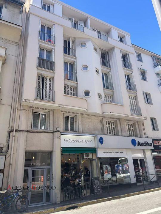 Appartement - 30 m² - 2 pièces