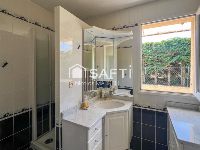 Maison - 136 m² - 6 pièces