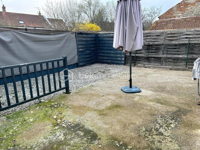 Immeuble - 174 m² - 8 pièces