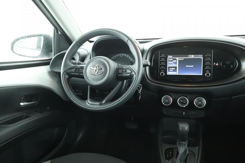 Toyota aygo x 1.0 Vvt-i Dynamic s-Cvt 72 ch