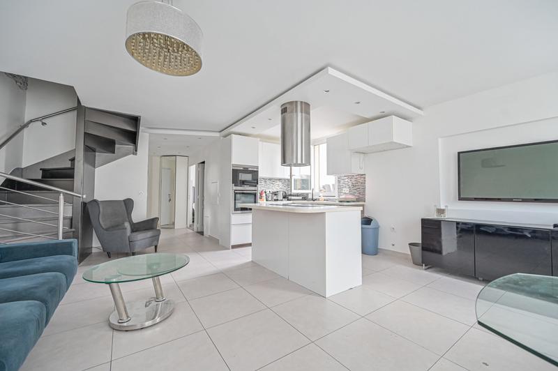 Duplex - 82 m² - 5 pièces