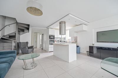 Duplex - 82 m² - 5 pièces