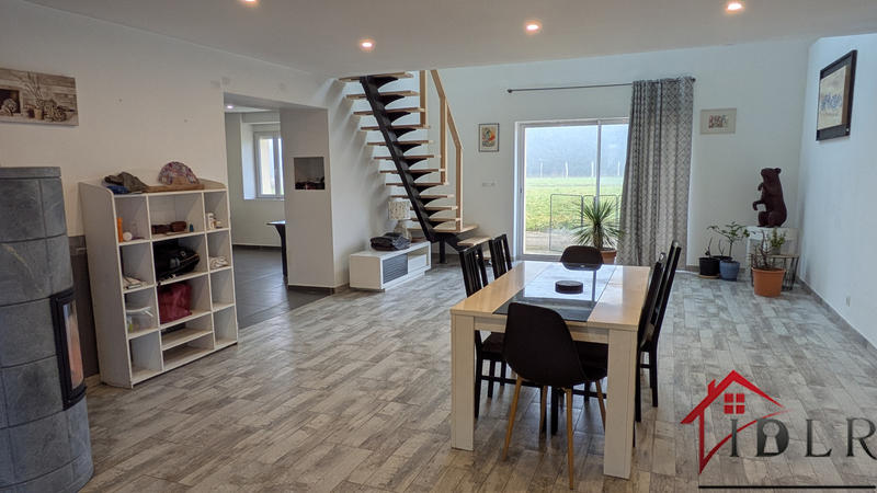 Maison - 145 m² - 4 pièces