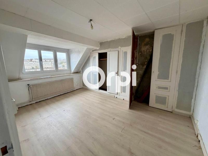 Maison - 177 m² - 5 pièces