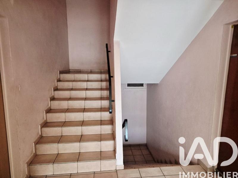 Appartement - 70 m² - 3 pièces