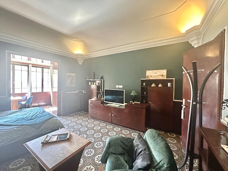 Appartement - 84 m² - 3 pièces