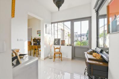 Maison - 245 m² - 12 pièces