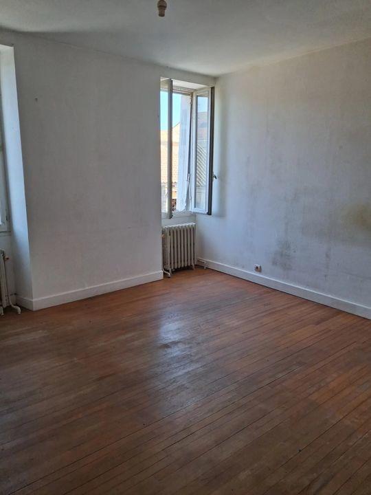 Maison de village - 122 m² - 7 pièces