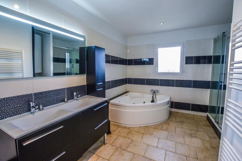 Maison - 124 m² - 4 pièces