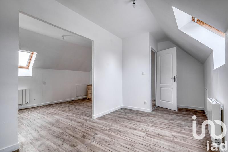 Maison - 104 m² - 5 pièces