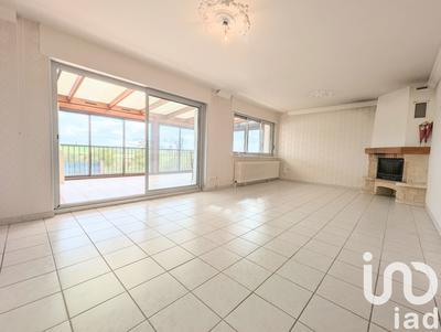 Maison - 149 m² - 7 pièces