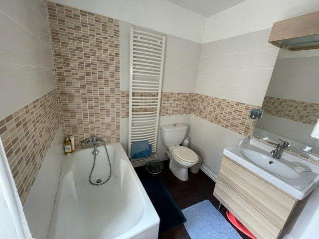 Maison - 163 m² - 7 pièces