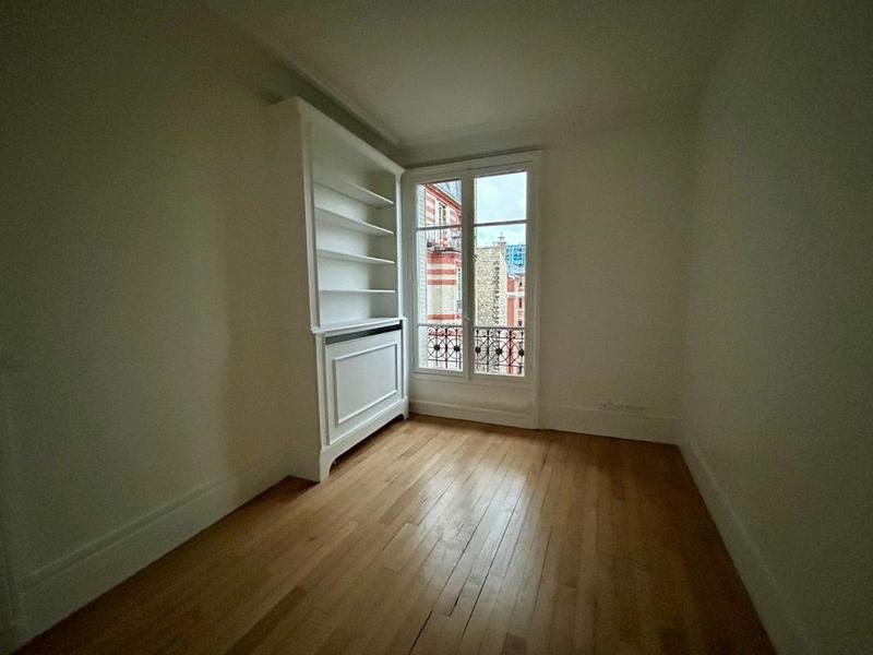 Appartement - 137 m² - 6 pièces