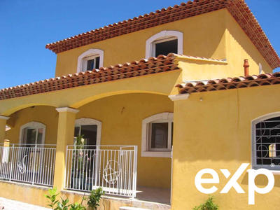 Maison contemporaine - 130 m² - 4 pièces