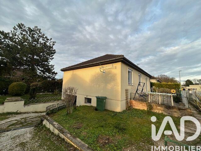 Maison de ville - 82 m² - 5 pièces