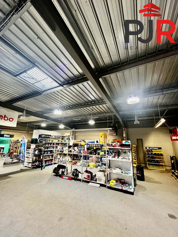 Local commercial - 452 m²