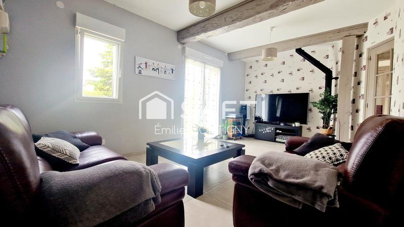 Maison - 186 m² - 8 pièces