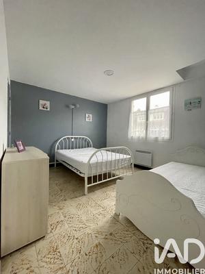 Maison - 122 m² - 7 pièces