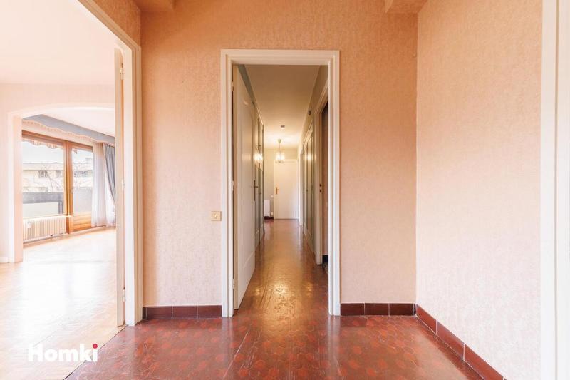 Appartement - 97 m² - 3 pièces