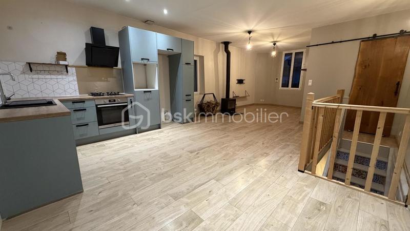 Maison - 80 m² - 3 pièces