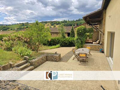 Maison - 172 m² - 5 pièces