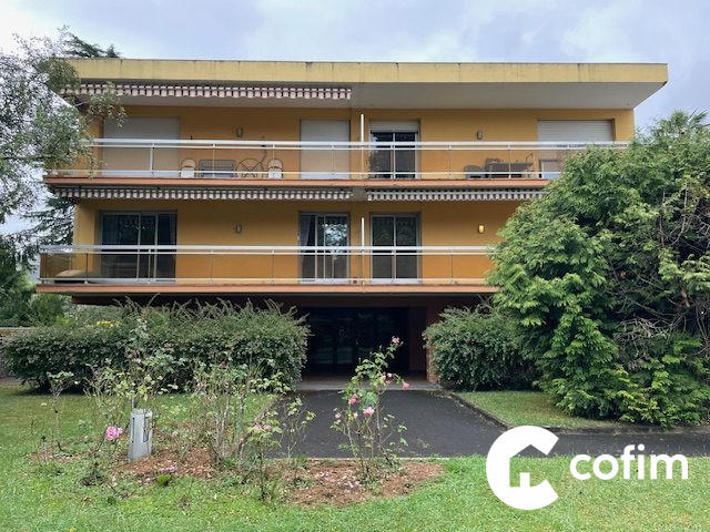 Appartement - 82 m² - 3 pièces