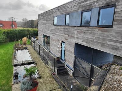 Maison - 175 m² - 6 pièces