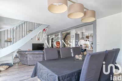 Maison - 127 m² - 7 pièces