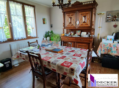 Maison - 106 m² - 6 pièces