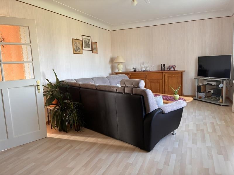 Maison - 170 m² - 6 pièces