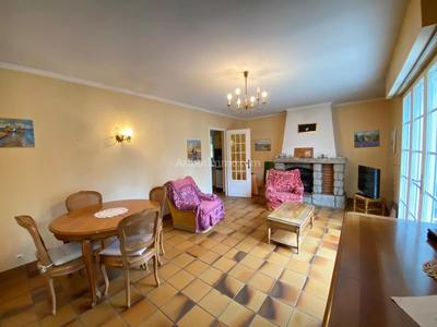 Maison - 116 m² - 6 pièces