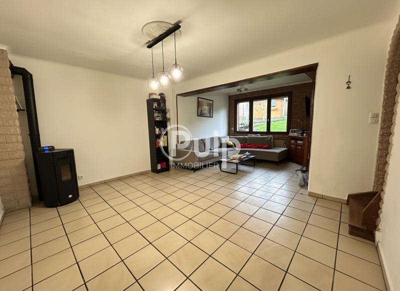 Maison - 83 m² - 5 pièces