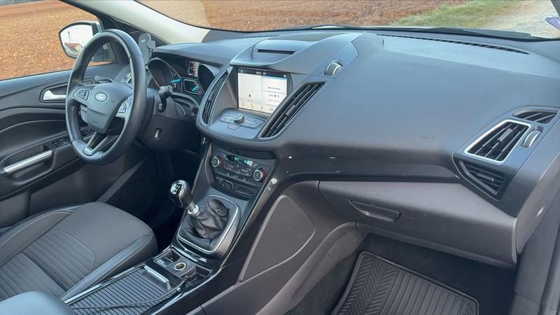 Ford Kuga 1.5 EcoBoost 150 4x2 Titanium