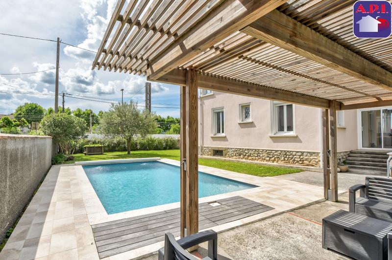 Maison - 115 m² - 5 pièces