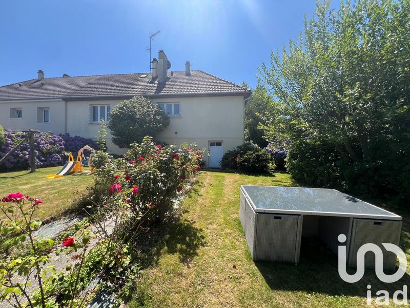 Maison - 90 m² - 5 pièces