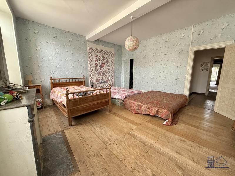 Maison ancienne - 215 m² - 14 pièces